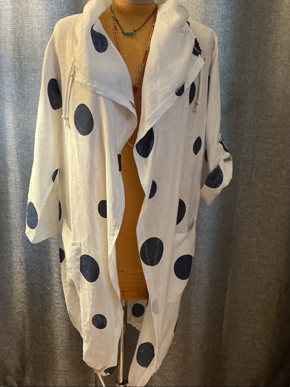 Bella Amore White Long Sleeve Polka Dot Drape Front Coat